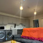 샬레 The Cuckoos Nest - 2 Bedroom Headford