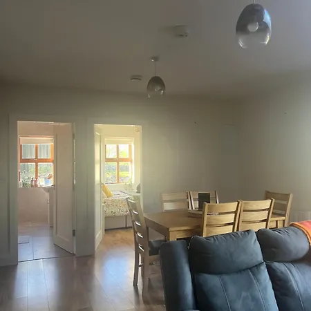 The Cuckoos Nest - 2 Bedroom *